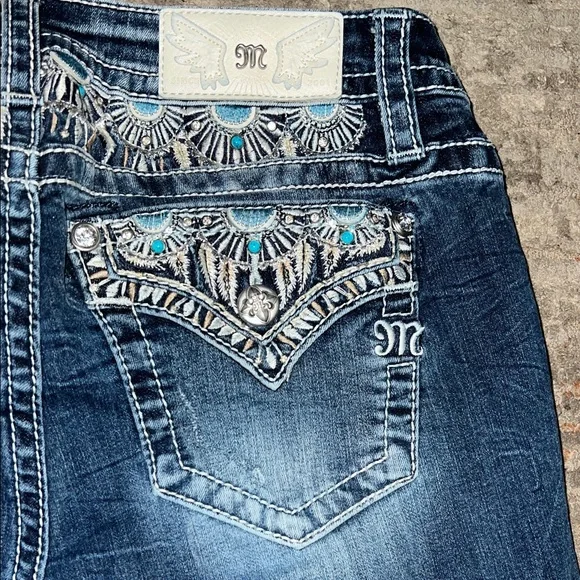 Miss Me Dream Catcher Skinny Jeans with Embellished Pockets Size 30 - Picture 2 of 11